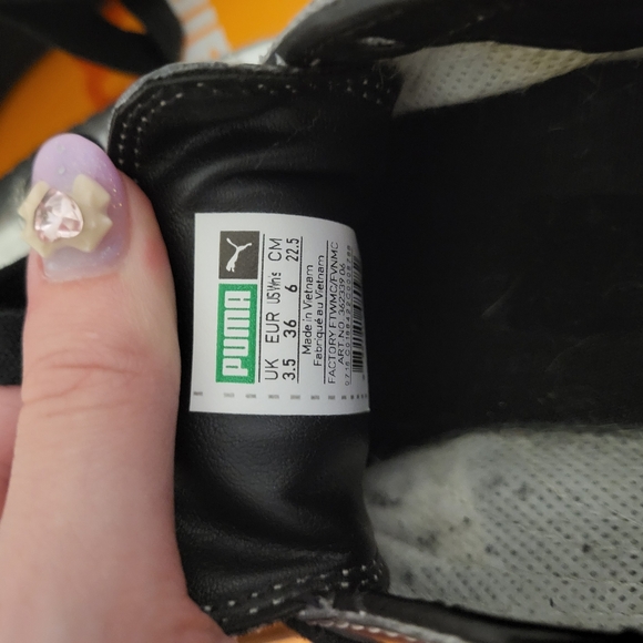 Silver Puma Shoes - Picture 3 of 3